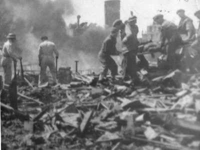 Un�onda di distruzione che demol� interi edifici e provoc� centinaia di morti e feriti

